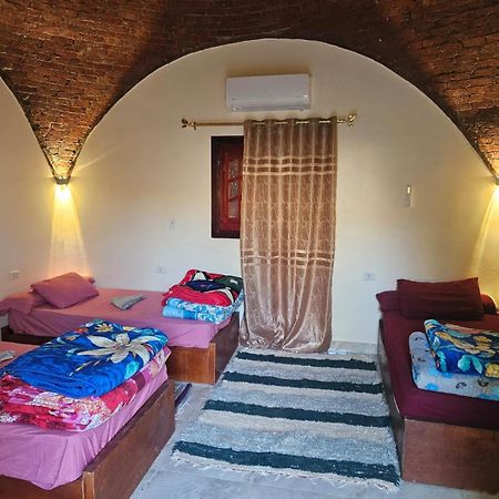 Badry Sahara Camp Hotel Bawiti ภายนอก รูปภาพ